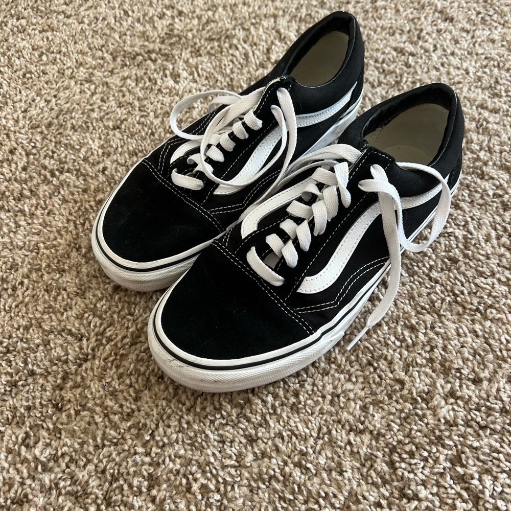 Vans Black Old Skool Sneakers